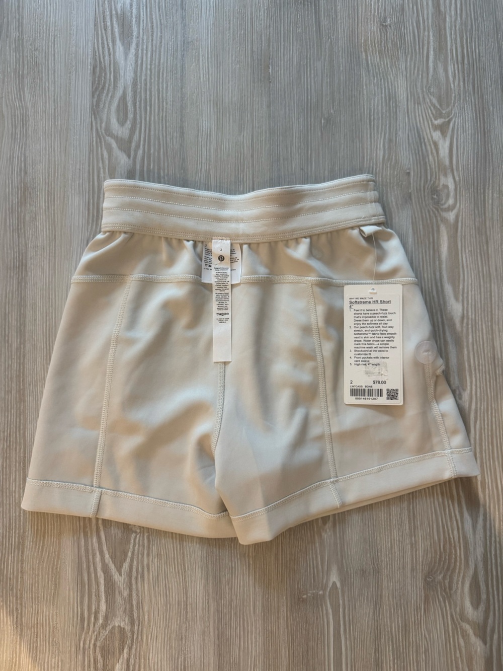 Lululemon Softstreme HR Shorts - Picture 5 of 8